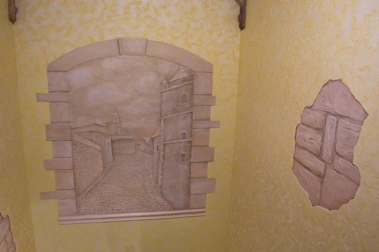 Smotrytska Vezha Hotel Kamjanets-Podilsky Buitenkant foto