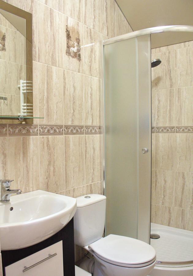 Smotrytska Vezha Hotel Kamjanets-Podilsky Buitenkant foto