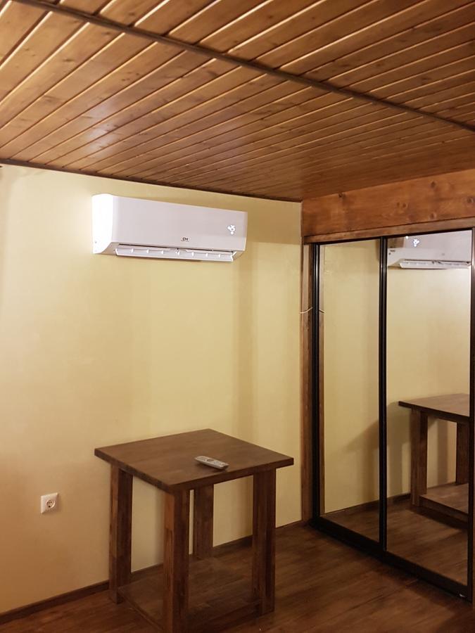 Smotrytska Vezha Hotel Kamjanets-Podilsky Buitenkant foto